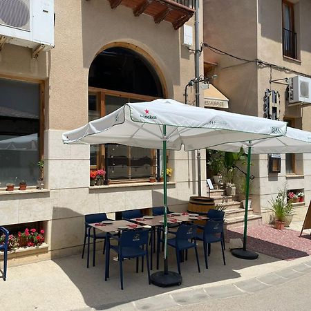 Hostal Tastavins Penarroya De Tastavins Bagian luar foto