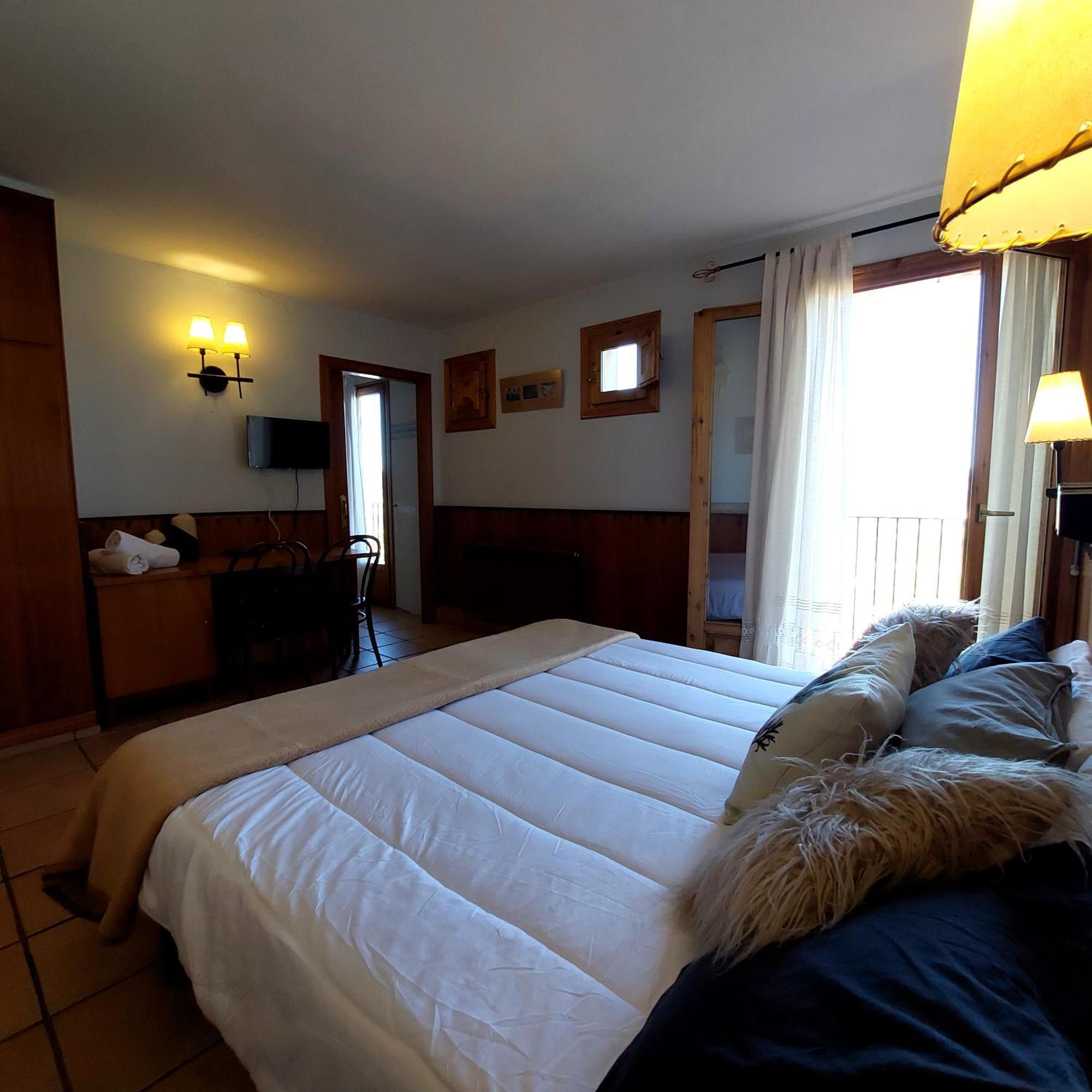 Hostal Tastavins Penarroya De Tastavins Ruang foto