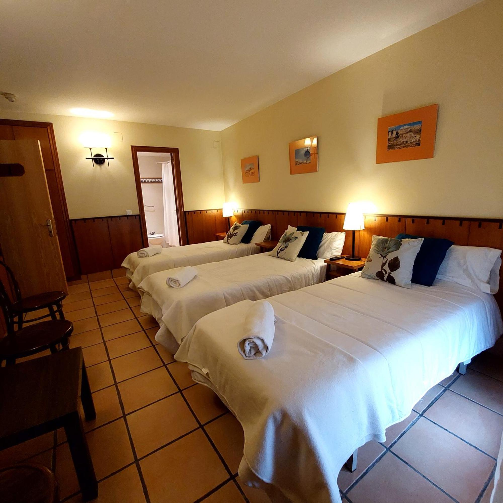 Hostal Tastavins Penarroya De Tastavins Ruang foto